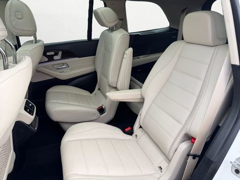 Certified 2024 Mercedes-Benz GLS 450 4MATIC image 13