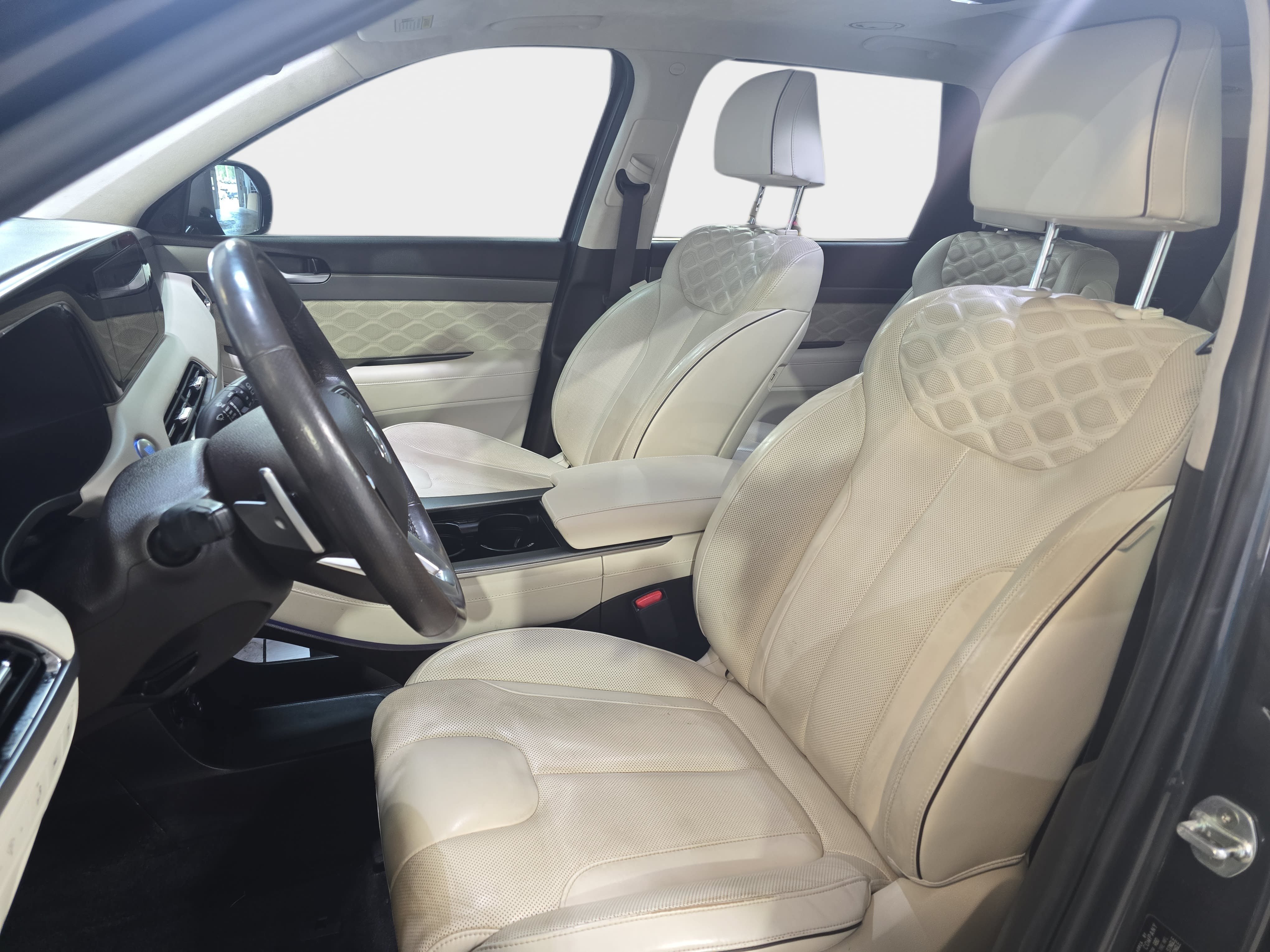Used 2020 Hyundai Palisade Limited FWD image 12