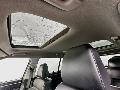 Certified 2024 Hyundai Santa Fe Limited AWD/4WD image 28
