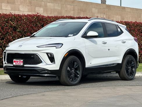 New 2026 Buick Encore GX Sport Touring FWD image 8