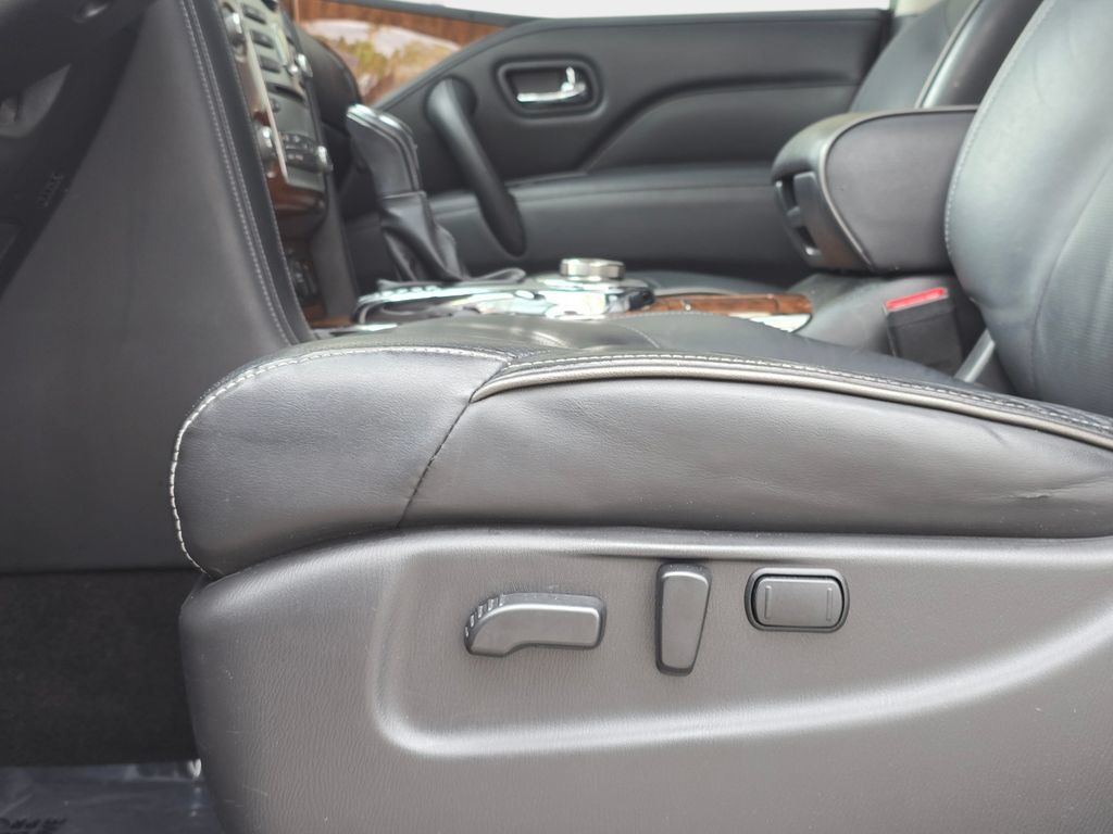 Used 2019 INFINITI QX80 Luxe w/ 22" Wheel Package AWD/4WD image 32