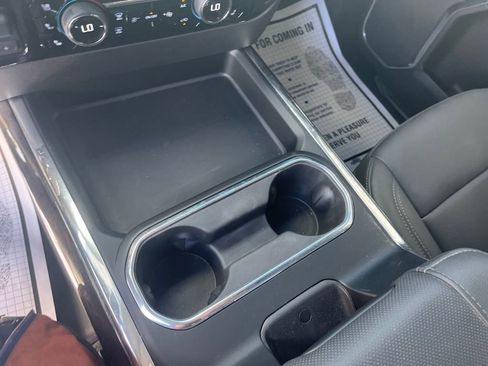 Used 2025 Chevrolet Silverado 3500 LTZ w/ LTZ Plus Package image 16