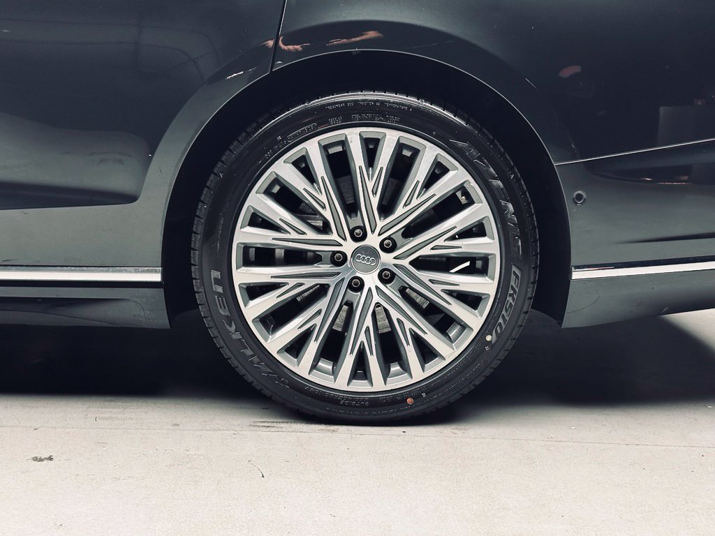 Used 2019 Audi A8 L 3.0T w/ Executive Package AWD/4WD image 44