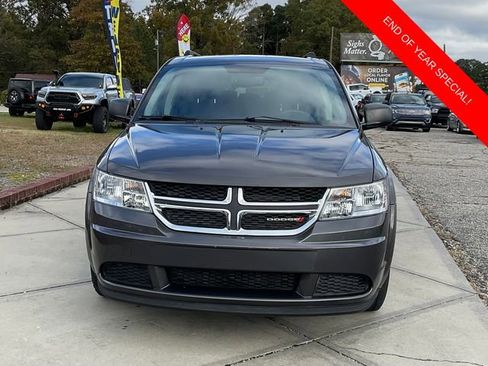 Used 2014 Dodge Journey SE w/ Flexible Seating Group image 2