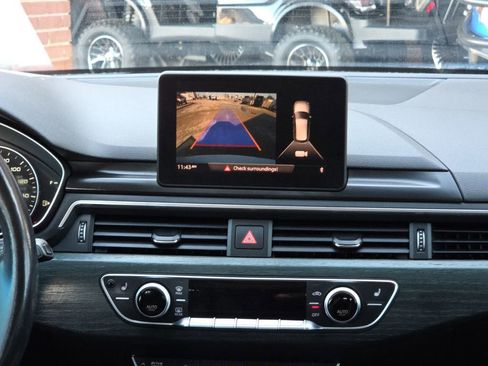 Used 2017 Audi A4 2.0T allroad Premium w/ Convenience Package image 12