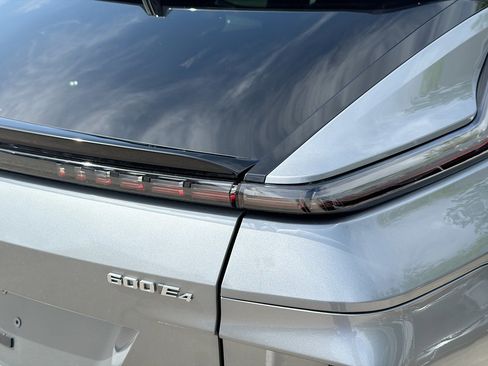 Used 2024 Cadillac Lyriq Luxury image 28