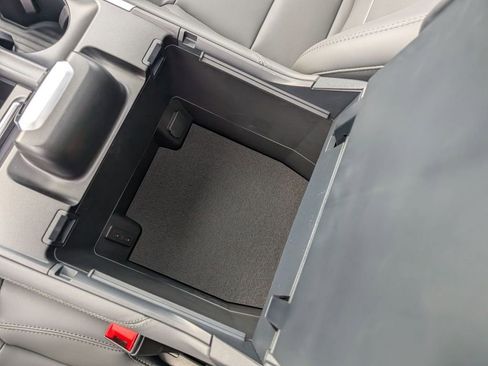 New 2026 Ford Expedition Active image 39