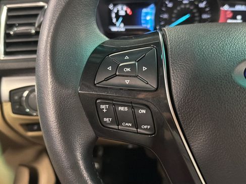 Used 2016 Ford Explorer Limited AWD/4WD image 24