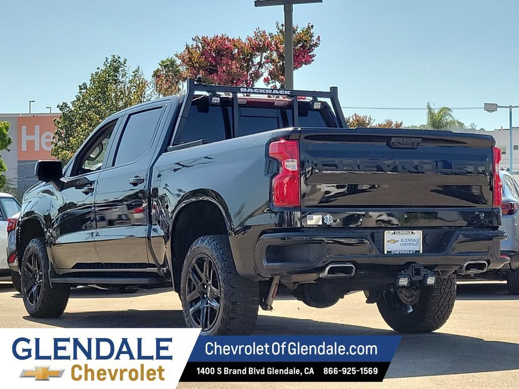 Used 2024 Chevrolet Silverado 1500 LT Trail Boss w/ LT Trail Boss Premium Package AWD/4WD image 13