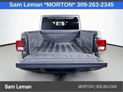 Used 2024 Jeep Gladiator Sport image 23