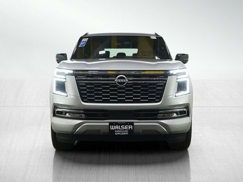 Used 2025 Nissan Armada SL AWD/4WD image 8