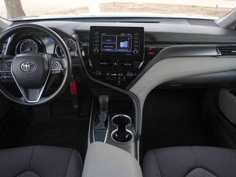 Used 2024 Toyota Camry LE image 10