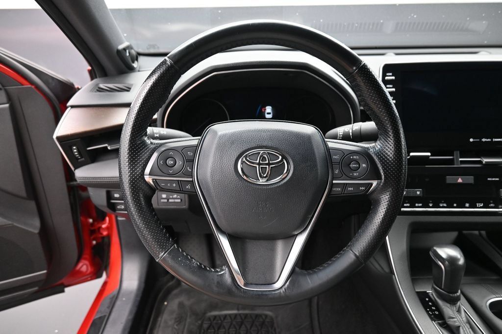 Certified 2021 Toyota Avalon Limited w/ Advanced Safety Package FWD image 16