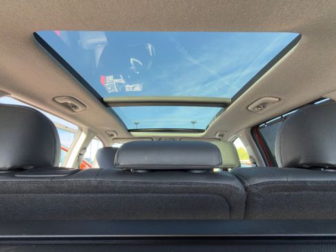 Used 2019 Hyundai Santa Fe Ultimate image 21