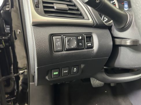 Used 2018 Nissan Sentra SV image 18