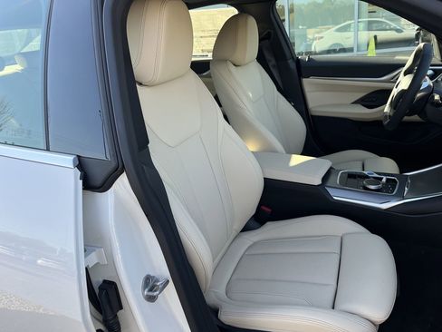 Used 2026 BMW i4 eDrive40 w/ Premium Package image 37