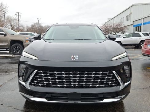 New 2026 Buick Envision Avenir image 2