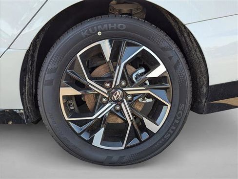 New 2025 Hyundai Sonata SEL image 9