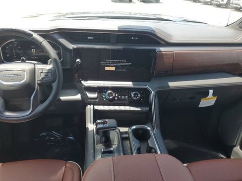 New 2026 GMC Sierra 1500 Denali Ultimate AWD/4WD image 15
