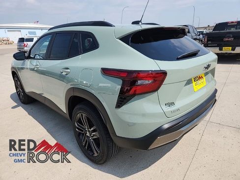 New 2025 Chevrolet Trax ACTIV w/ Driver Confidence Package image 11