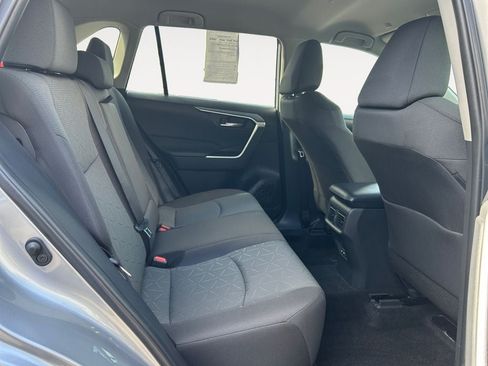 Used 2024 Toyota RAV4 XLE AWD/4WD image 23