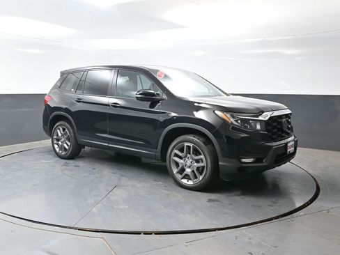 Used 2023 Honda Passport EX-L image 4