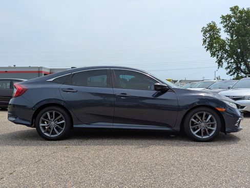 Used 2019 Honda Civic EX image 3