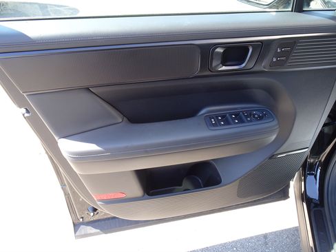 Used 2024 Hyundai Santa Fe Calligraphy image 14