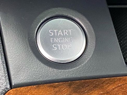 Used 2018 Audi Q5 2.0T Premium Plus w/ Premium Plus Package image 19