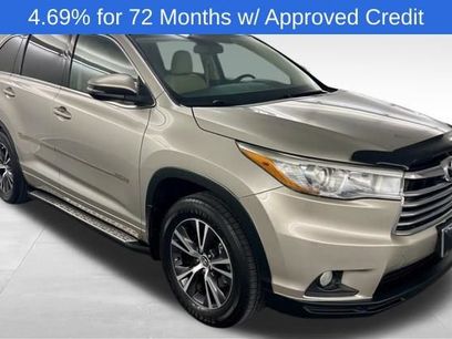 Used 2016 Toyota Highlander XLE