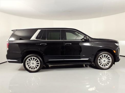 Certified 2023 Cadillac Escalade Premium Luxury w/ LPO, Floor Liner Package image 24