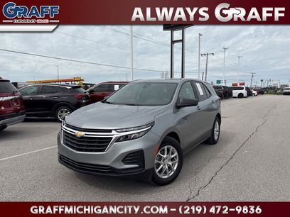 Used 2024 Chevrolet Equinox LS w/ LS Convenience Package