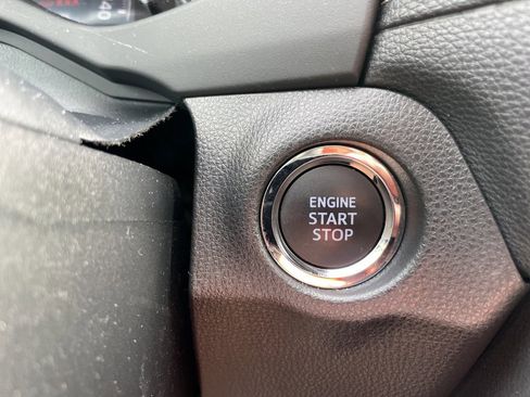 Used 2023 Toyota RAV4 XLE Premium image 29