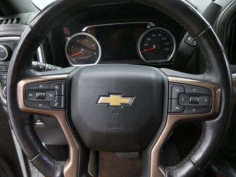 Used 2022 Chevrolet Silverado 2500 High Country AWD/4WD image 16