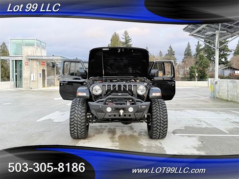Used 2020 Jeep Gladiator Sport w/ Quick Order Package 24S image 28