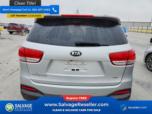 Used 2017 Kia Sorento FWD w/ LX Convenience Package image 8