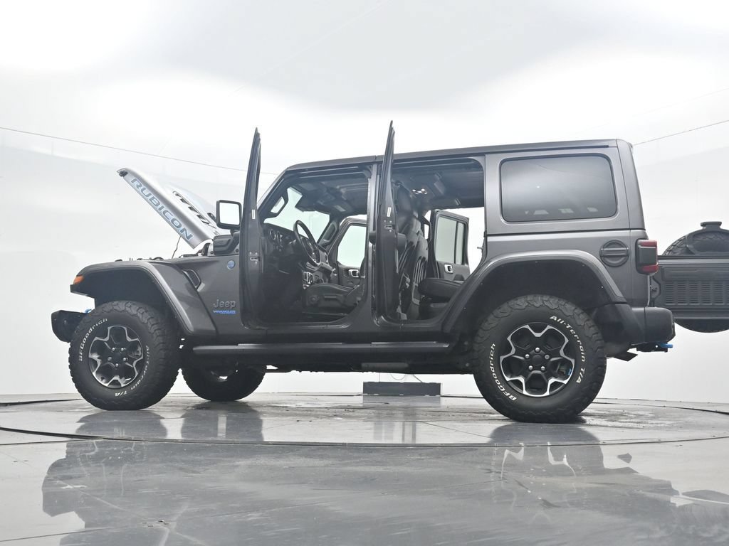 Used 2021 Jeep Wrangler Unlimited Rubicon 4xe w/ Steel Bumper Group AWD/4WD image 45