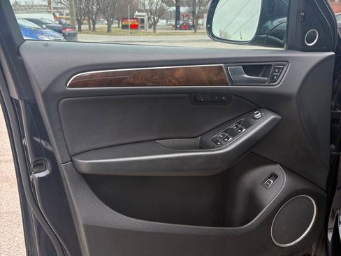 Used 2016 Audi Q5 2.0T Premium Plus w/ Technology Package image 10