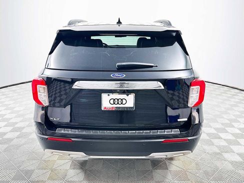 Used 2020 Ford Explorer XLT w/ Equipment Group 202A image 6