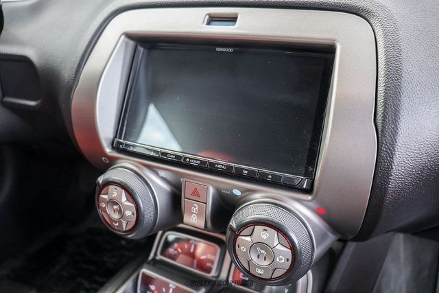 Used 2010 Chevrolet Camaro SS RWD image 46