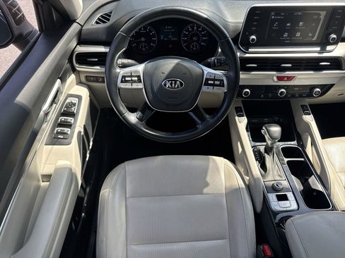 Used 2020 Kia Telluride S image 29
