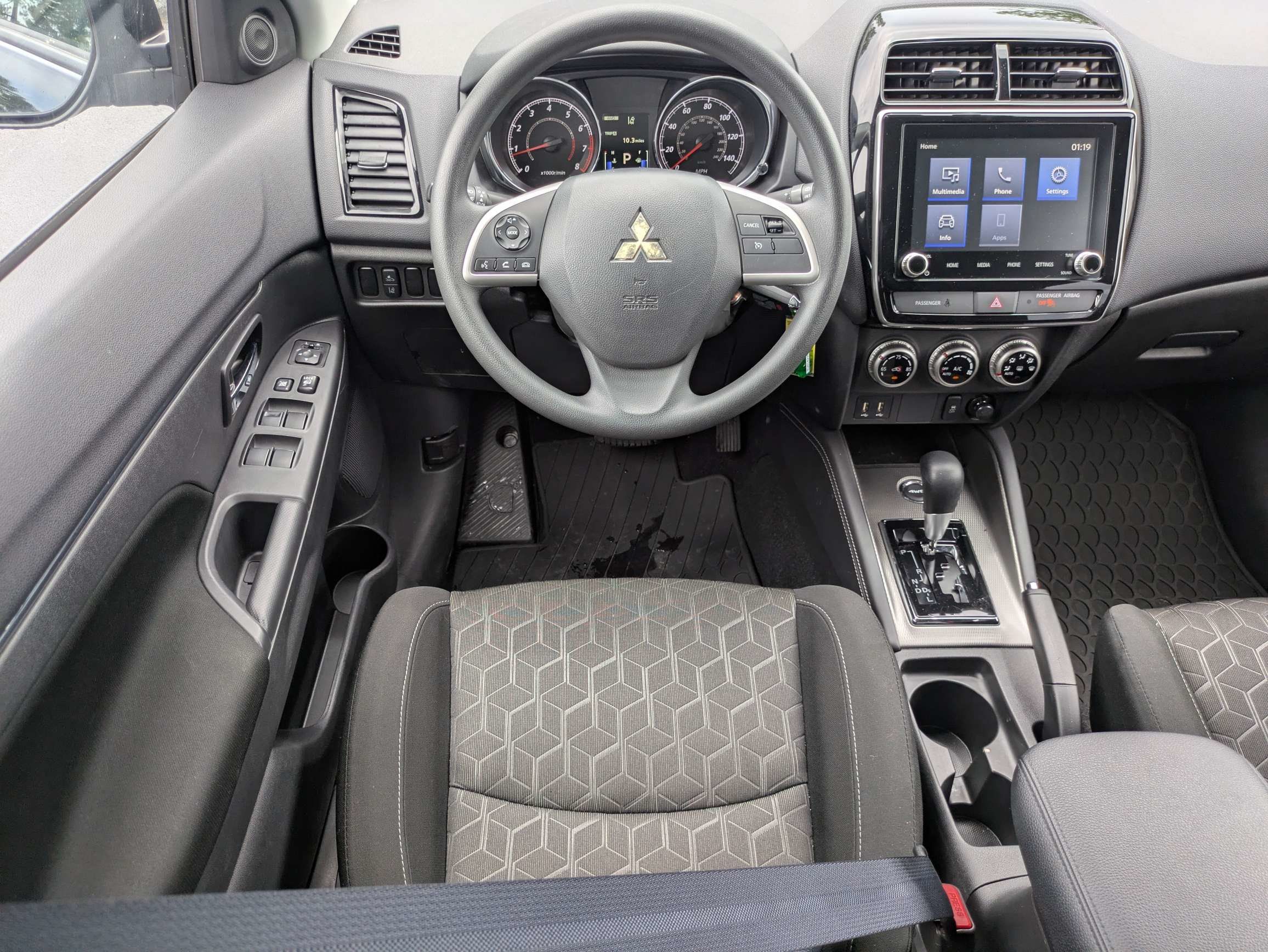 Used 2026 Mitsubishi Outlander Sport AWD image 4