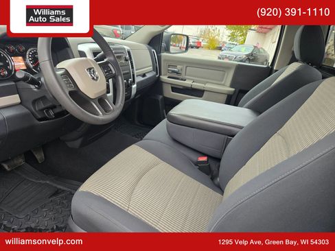 Used 2012 RAM 1500 Classic SLT image 12