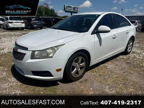 Used 2014 Chevrolet Cruze LT image 1