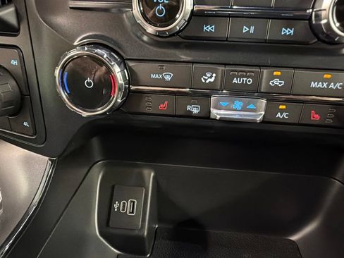 New 2026 Ford F150 XLT w/ Equipment Group 302A MID AWD/4WD image 15
