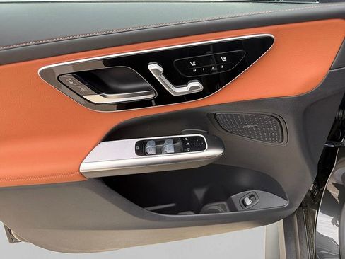 New 2026 Mercedes-Benz GLC 300 image 14