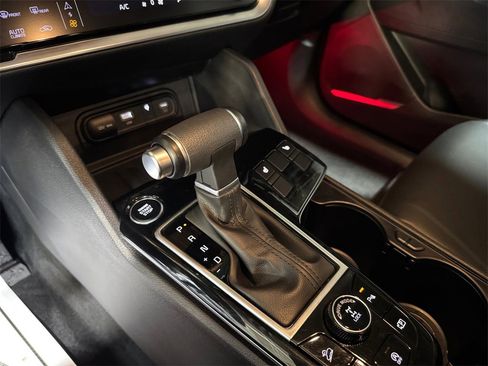 Certified 2024 Kia Sportage EX image 21