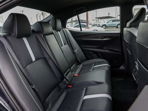 Used 2025 Toyota Camry SE FWD image 21