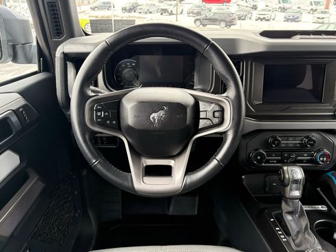 Used 2023 Ford Bronco Black Diamond image 21