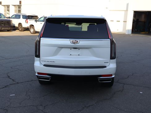 Used 2023 Cadillac Escalade Premium Luxury w/ Performance Package AWD/4WD image 9